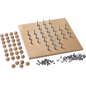 Солитер с гайки - настолна дървена игра
