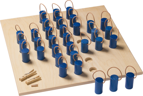 mzz3kksmxlkbtzuycwixr2ghaxqefgyhthbmdxql.jpg Солитер с примки - настолна дървена игра