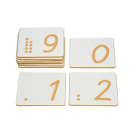 Дървени карти с улеи: Цифри и количества