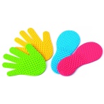 Релефни стъпки и ръце за маркиране на подвижни игри