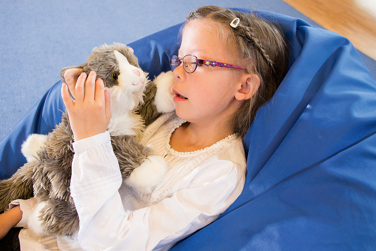 Насоки за терапия с емпатични кукли при деца Насоки за терапия с емпатични кукли при деца