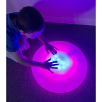 Интерактивна светеща плочка