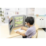 Параван за концентрация – сгъваема работна преграда за бюро за деца със СОП